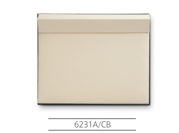 Chocolate/Beige Leatherette 16 Chain Pad