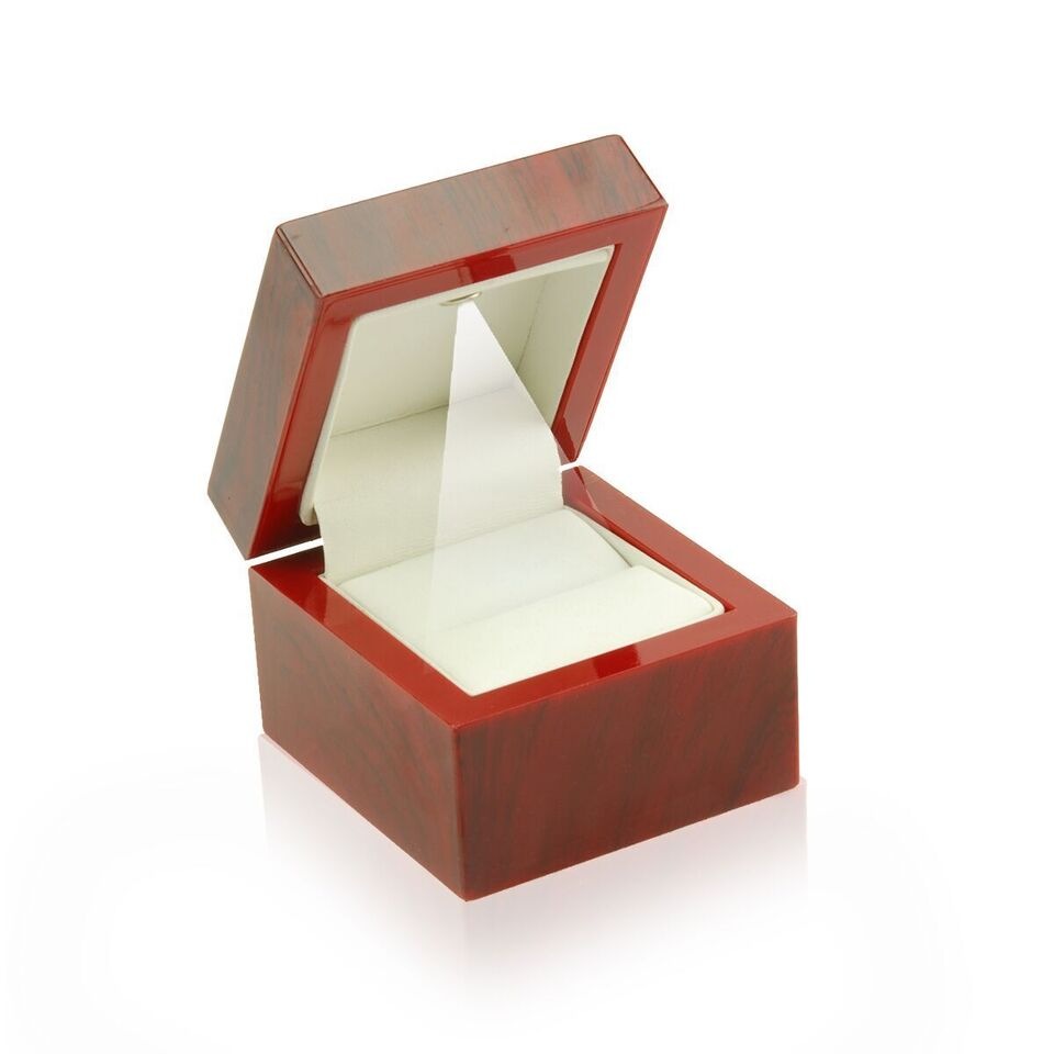 Mahogany/White Wood LED Ring Box