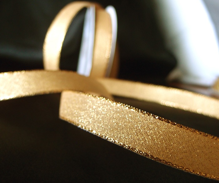 Shimmery Ribbon
